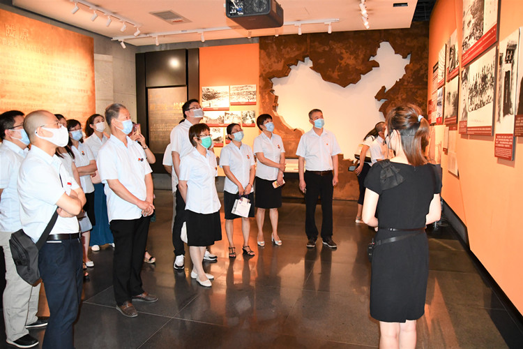 1596599044557009611.jpg 圖片1.jpg